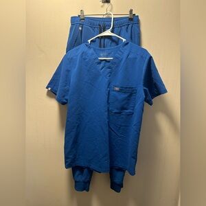 Figs Men's scrub set